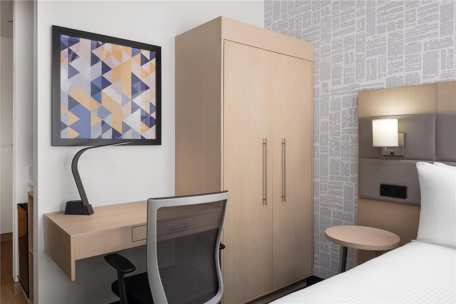 Aiden by Best Western Berkeley Image