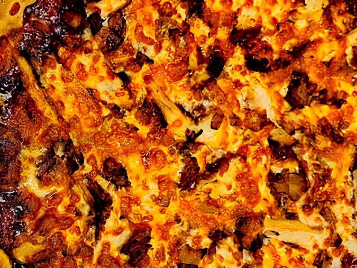 14" BBQ Chicken Pizza