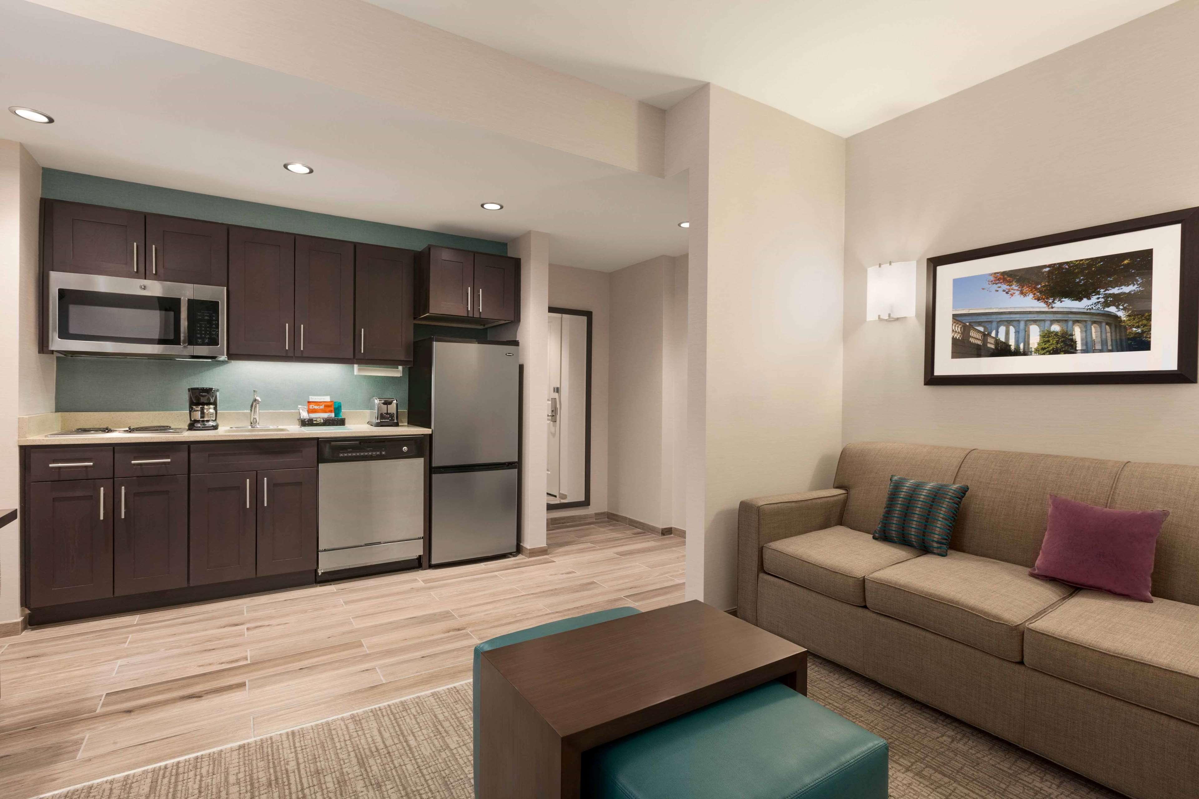 Guest room