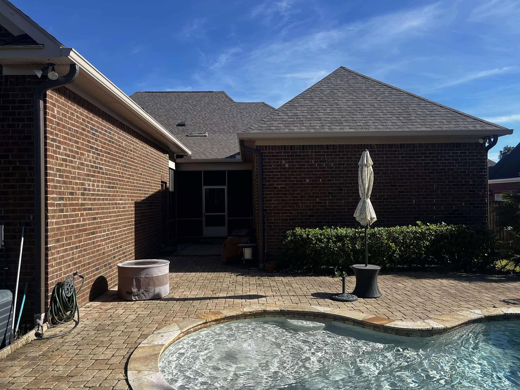 Southern Gutters LLC Image