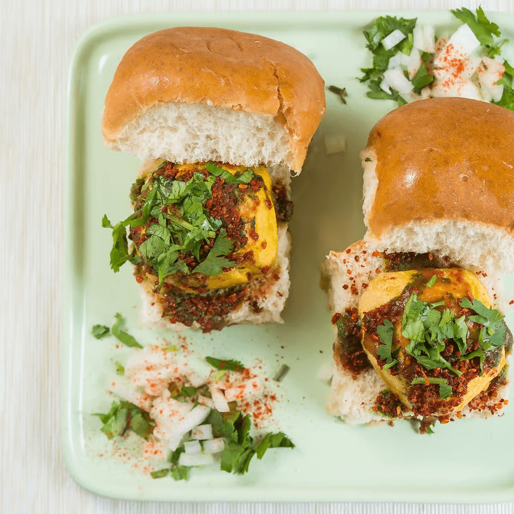 Pav Wada (2 Pieces)