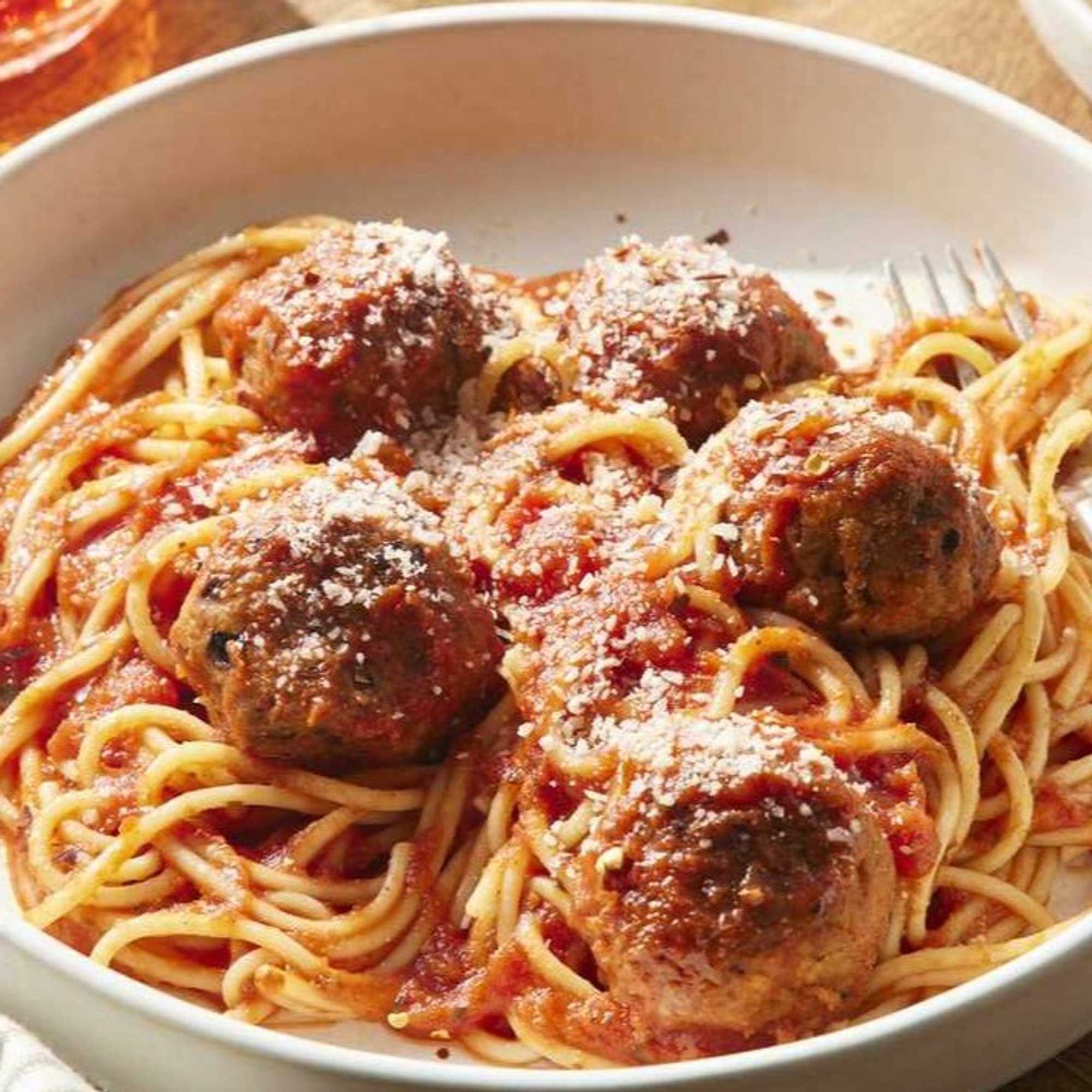 Spaghetti w/ Meatballs