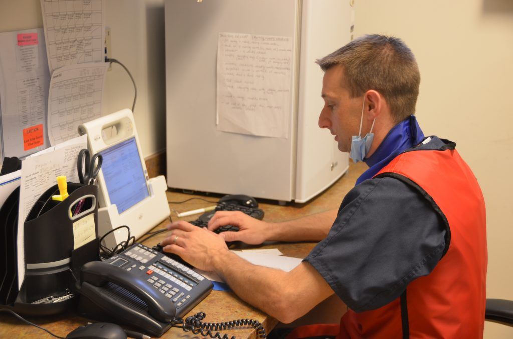 A staff member at Providence Access Care