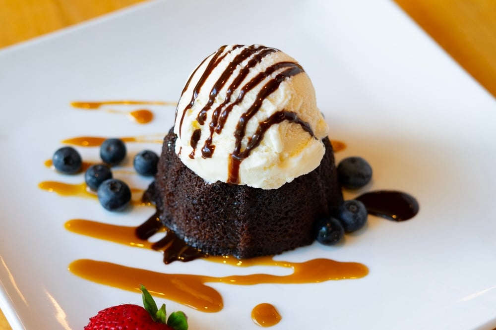 LAVA CAKE
