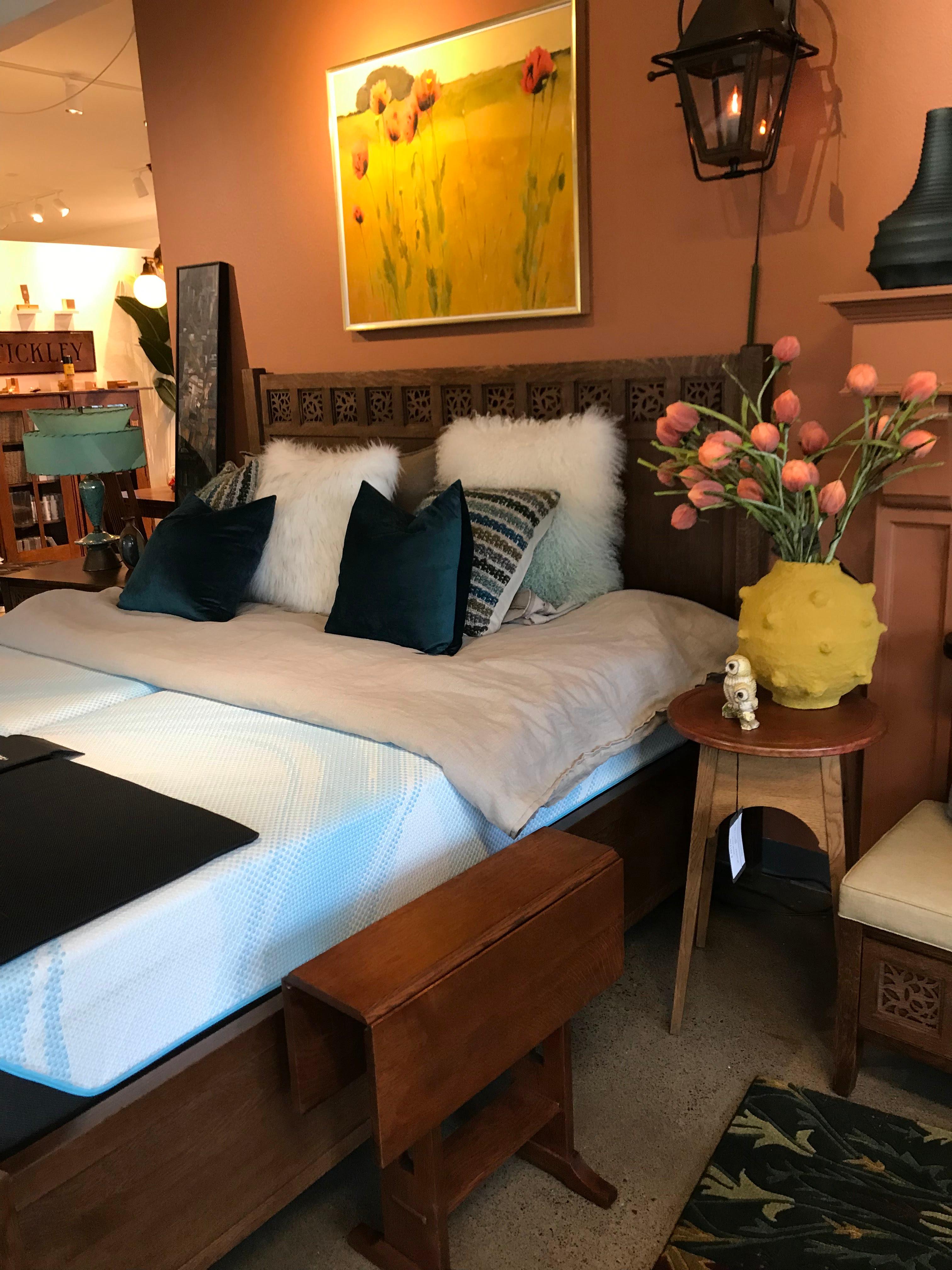 Kelly's Furniture Image