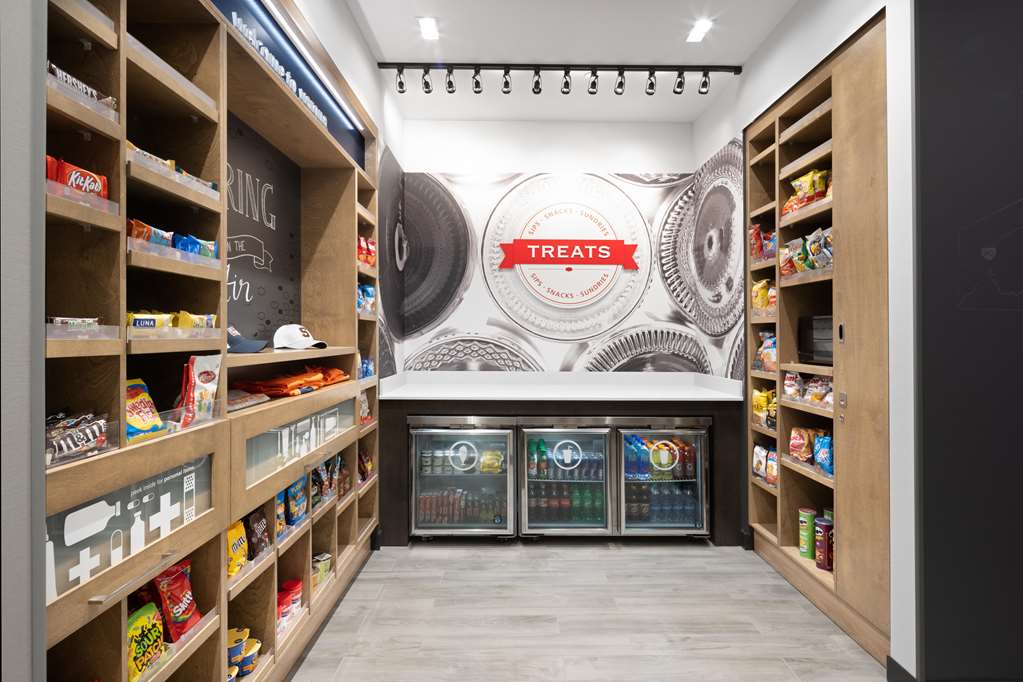 Hampton Inn Verona at Turning Stone Image