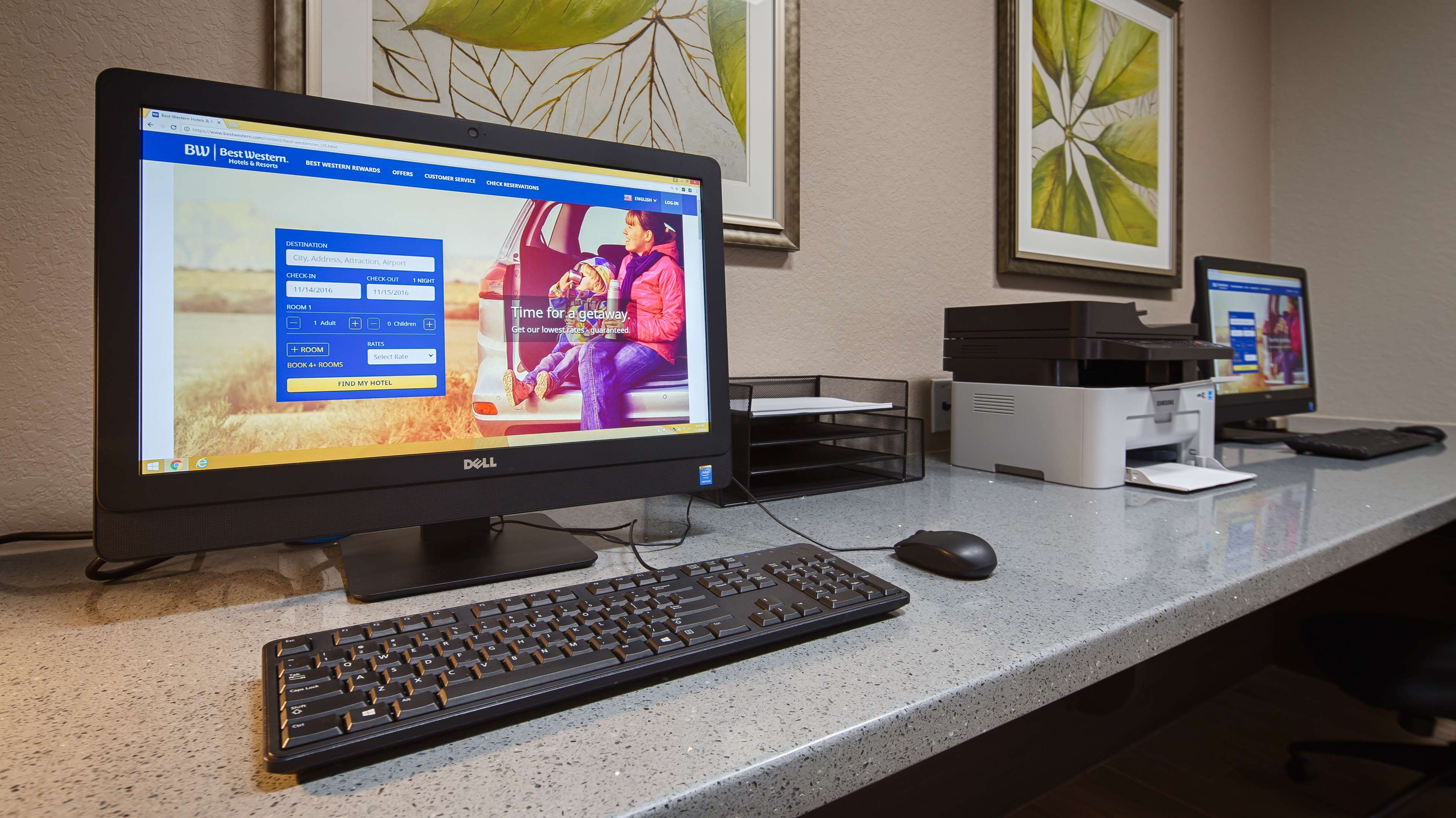 Best Western Plus College Station Inn & Suites Photo