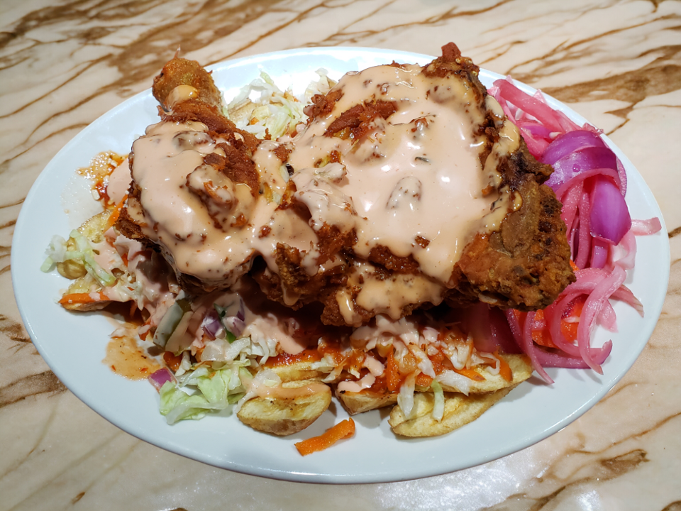 Pollo Con Tajadas