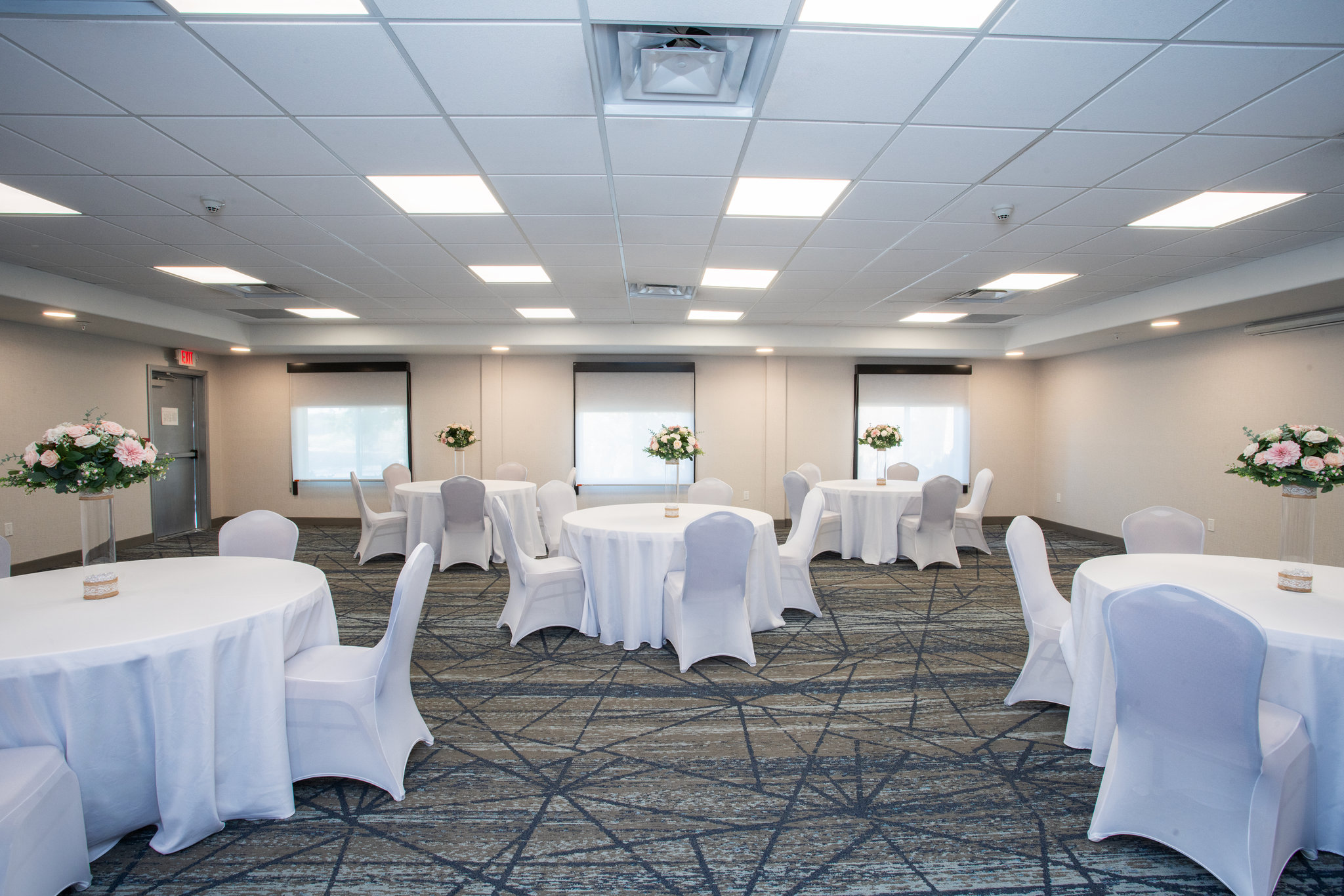 Holiday Inn Express & Suites Las Cruces North by IHG Image