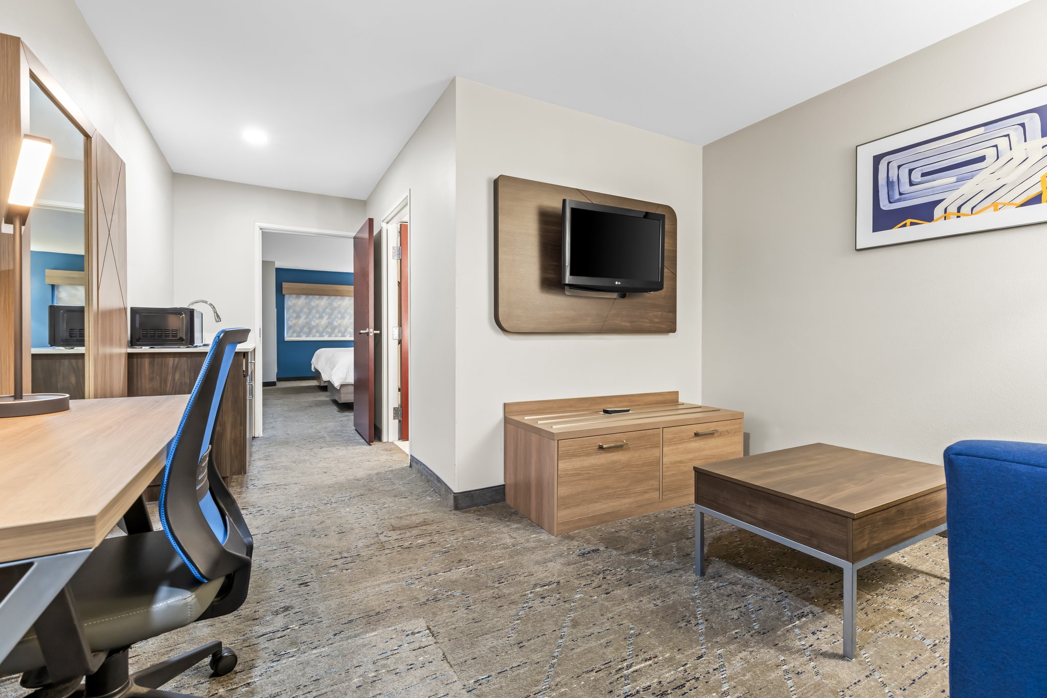 Holiday Inn Express & Suites Florence Northeast by IHG Image