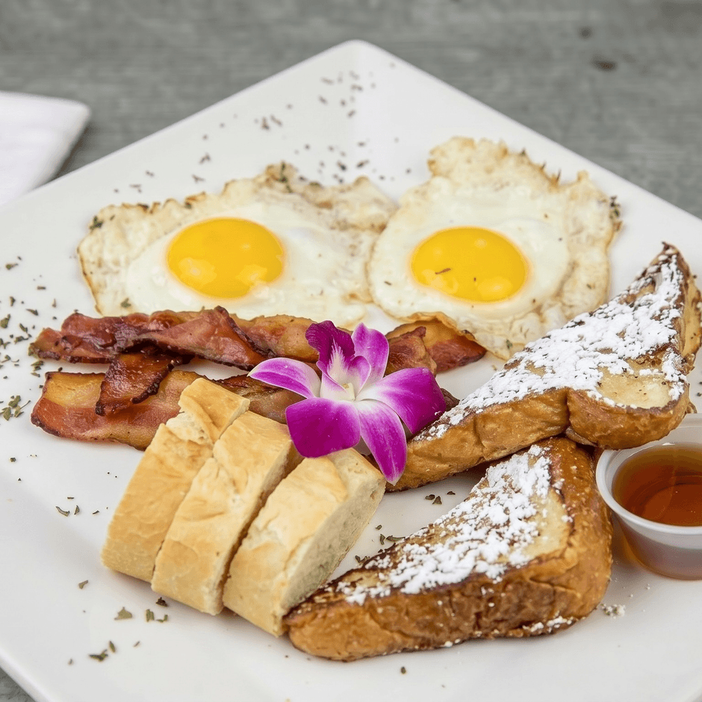 Papillon's Breakfast Combo
