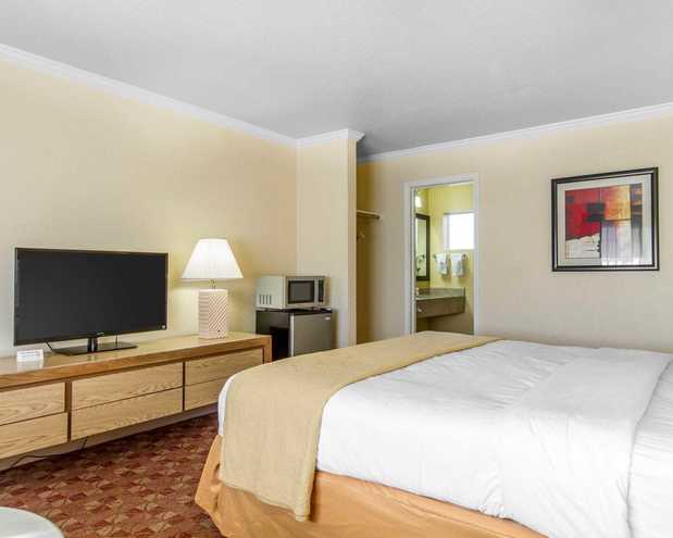 Images Quality Inn