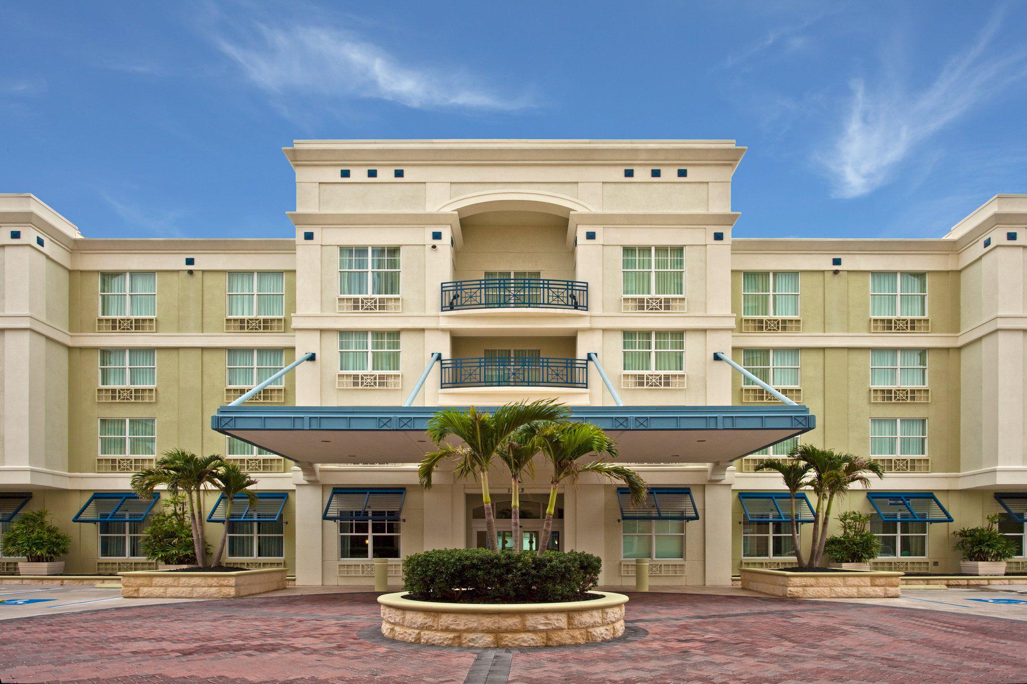 Hotel Indigo Sarasota Photo