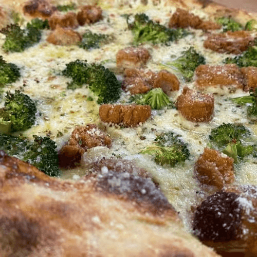 Chicken Broccoli (WHITE PIZZA)