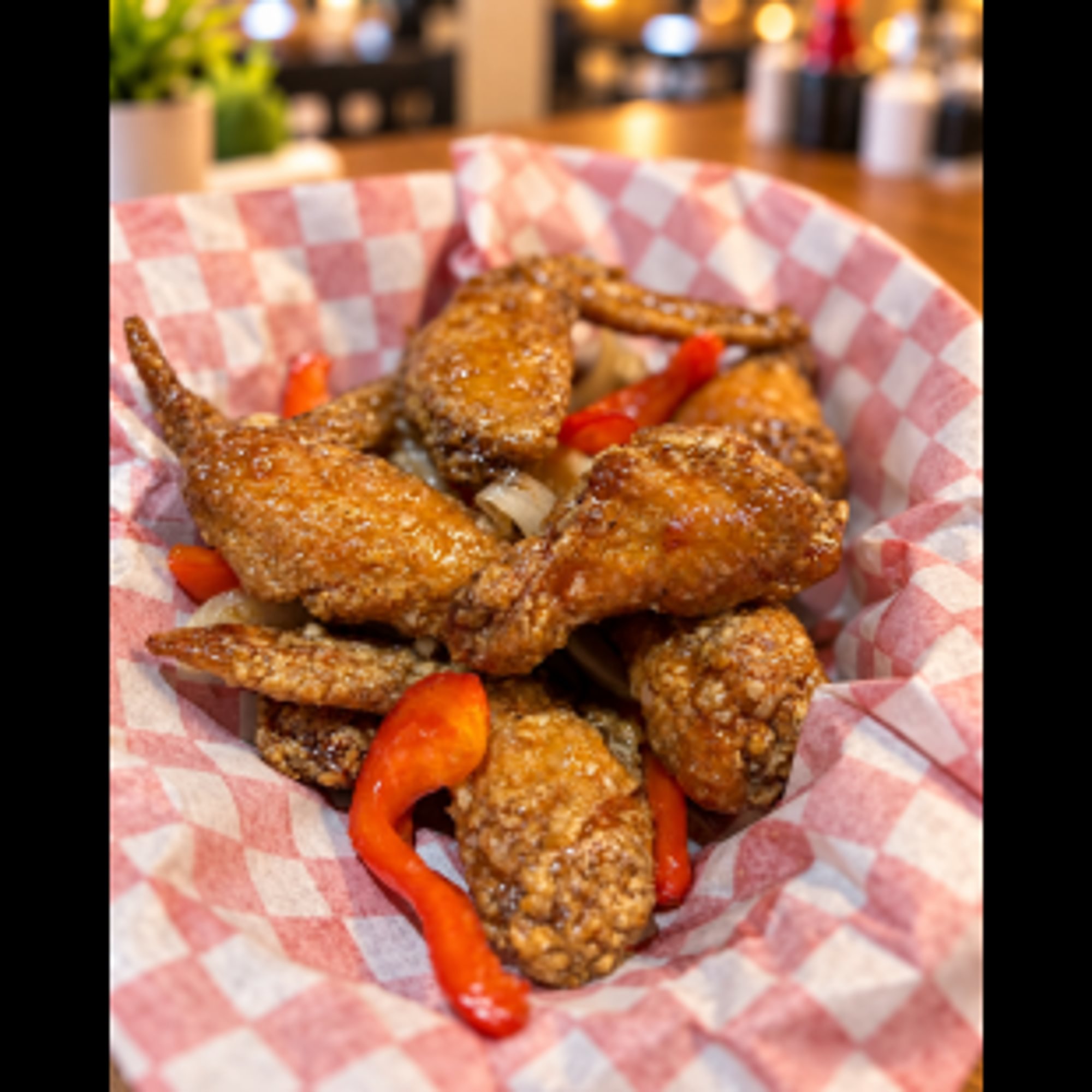 Crispy Butter Chicken Wings – Cánh Gà Chiên Bơ (8 pcs)