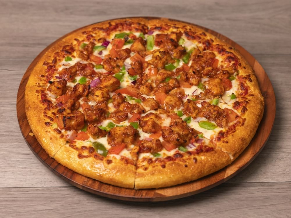 Medium Halal BBQ Chicken Pizza