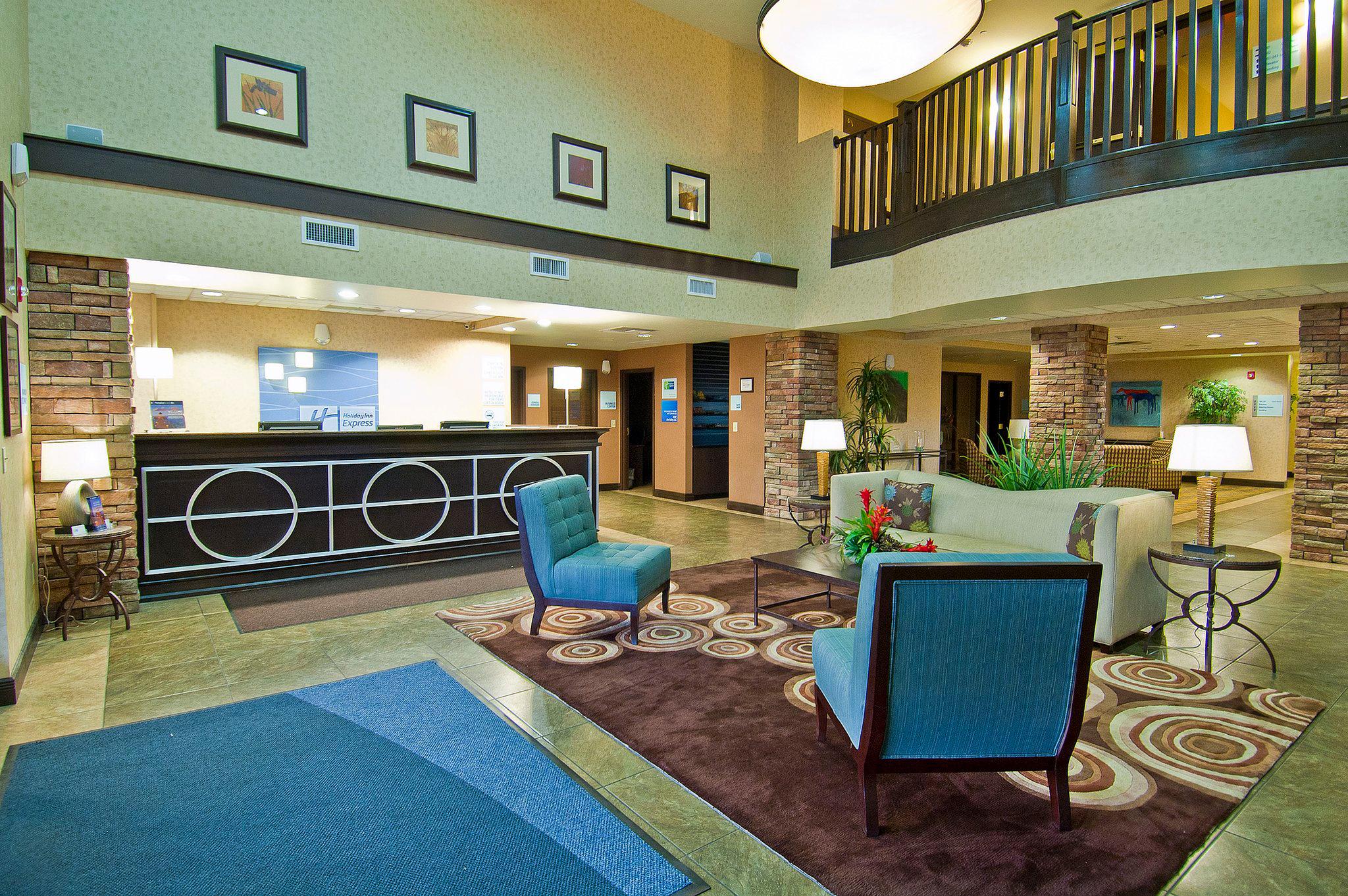 Holiday Inn Express & Suites Oro Valley-Tucson North Photo