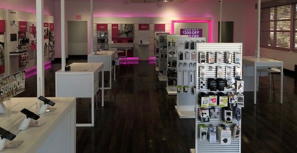 Cell Phones Plans And Accessories At T Mobile 3820 West Lake