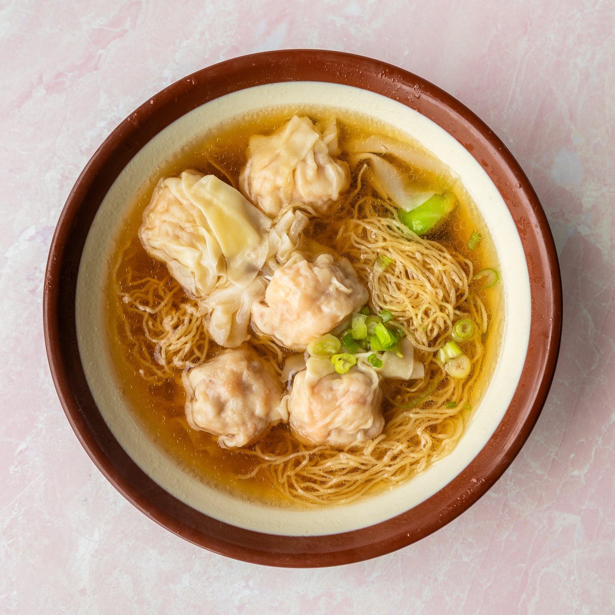 Wontons with Noodles in Soup / 雲吞湯麵
