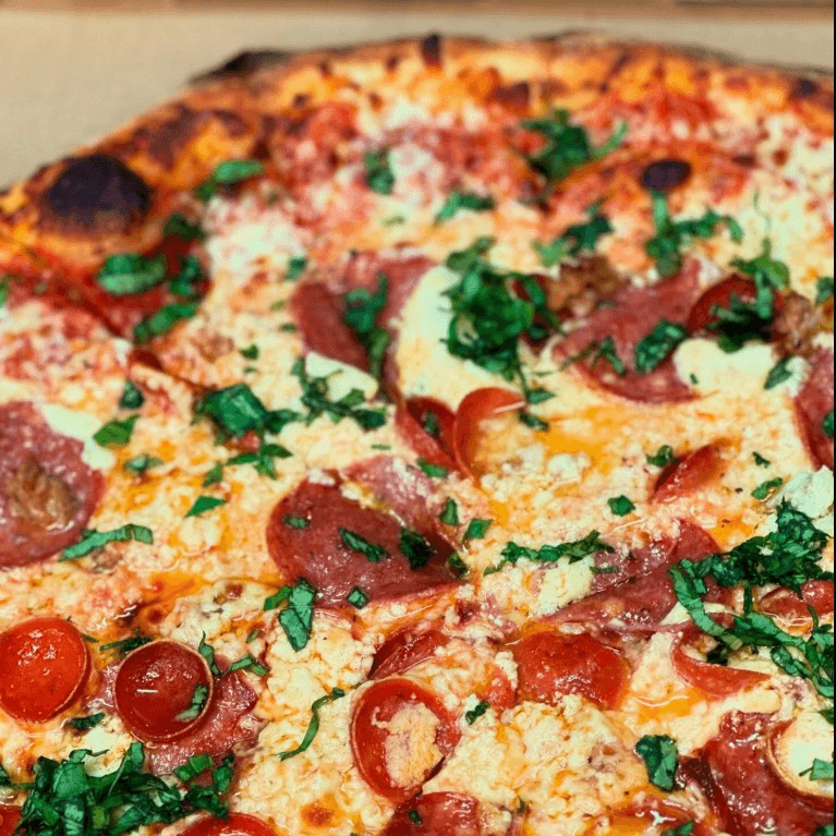 Small East Coast Combo Pizza