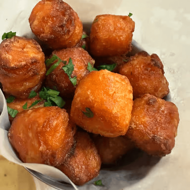 Crispy tots brunch