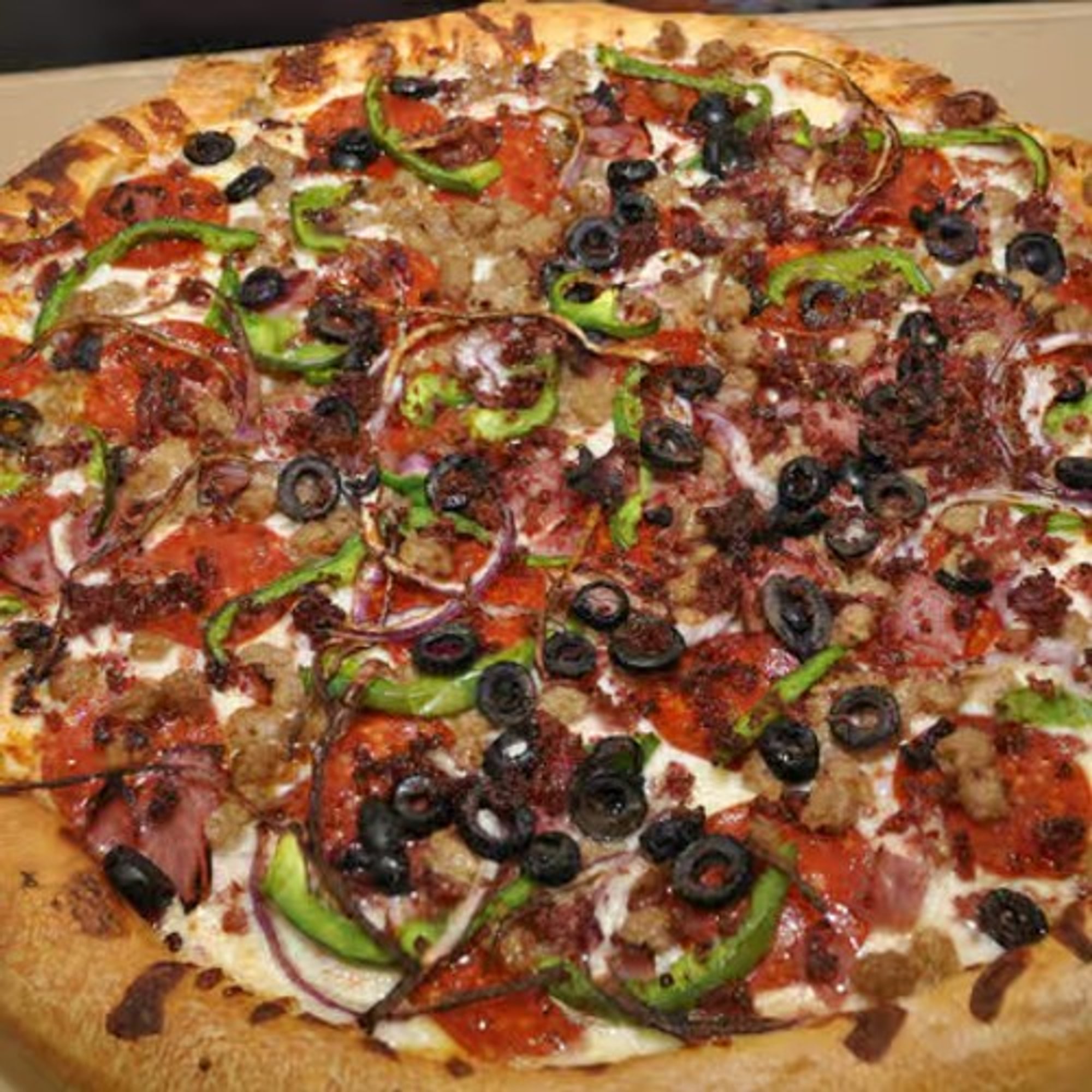 Deluxe Pizza