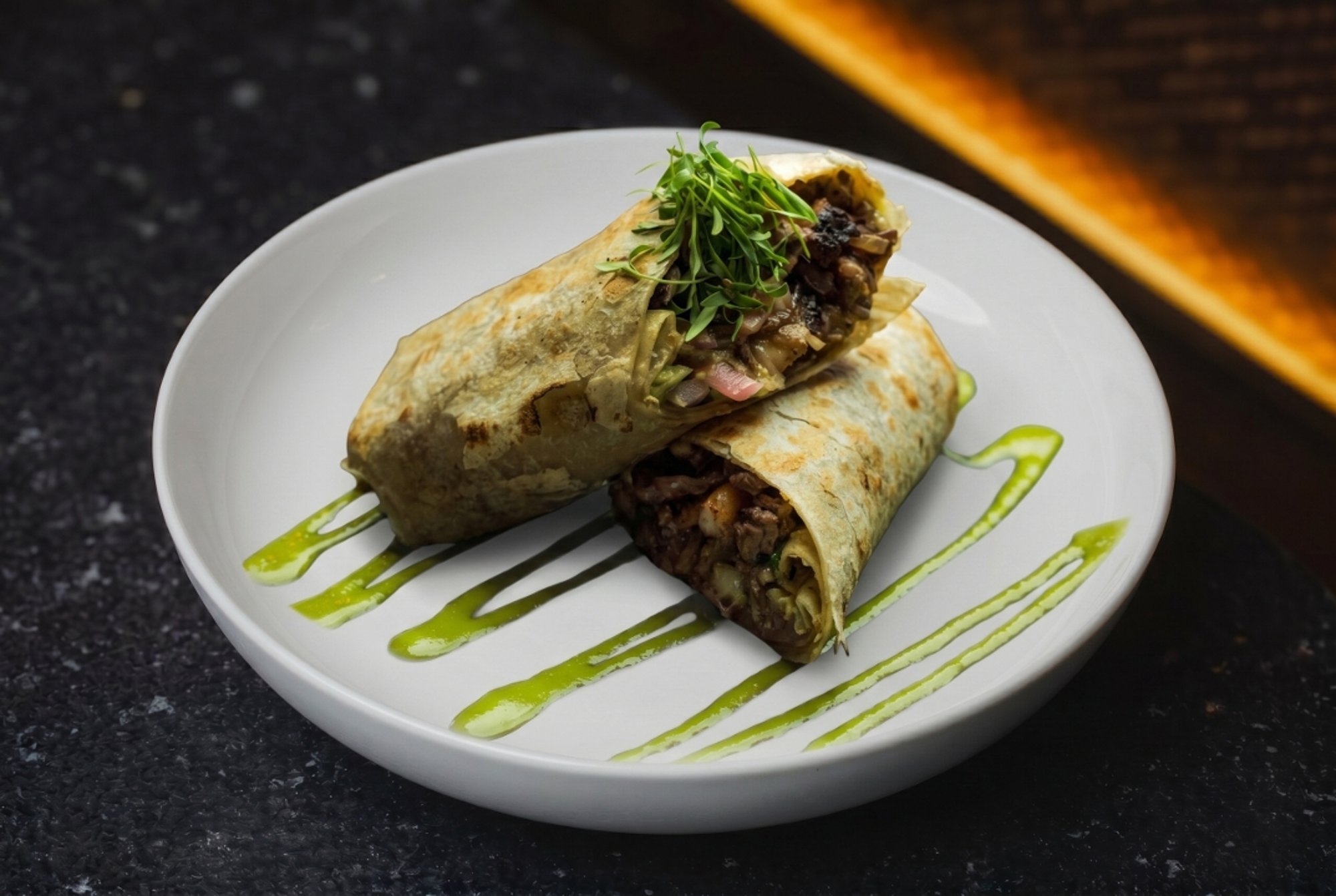 Mar y Tierra Burrito