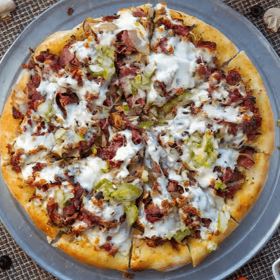 Pastrami pizza pizza