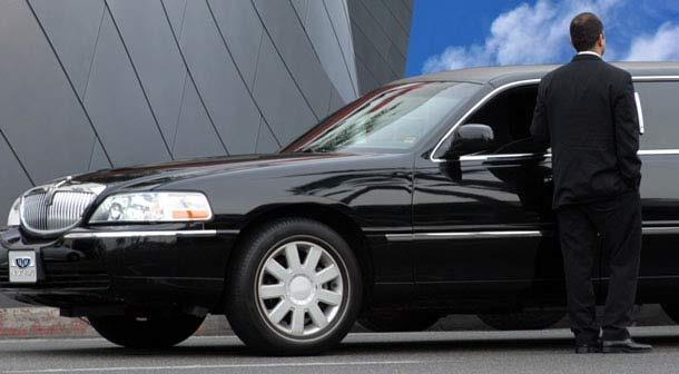 M&M Limo & Airport Service Inc Photo