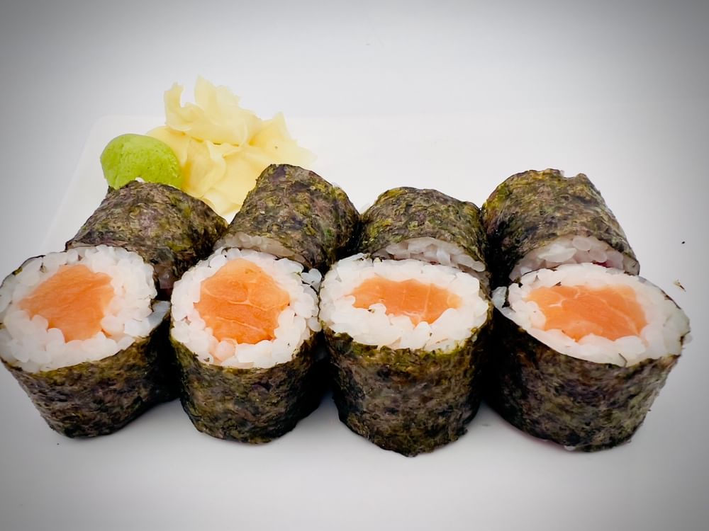 (Off) Salmon roll