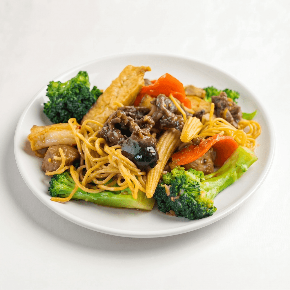 93. Combination Soft Chow Mein (Shrimp, Beef, Chicken)