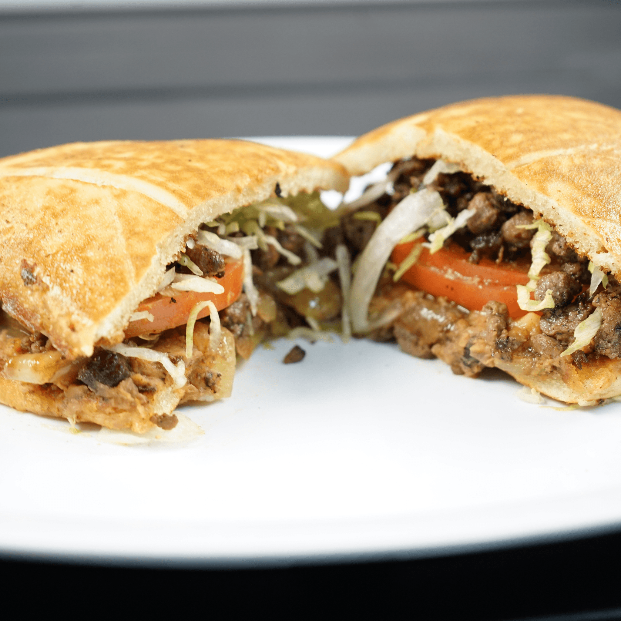 Torta de Carne Asada