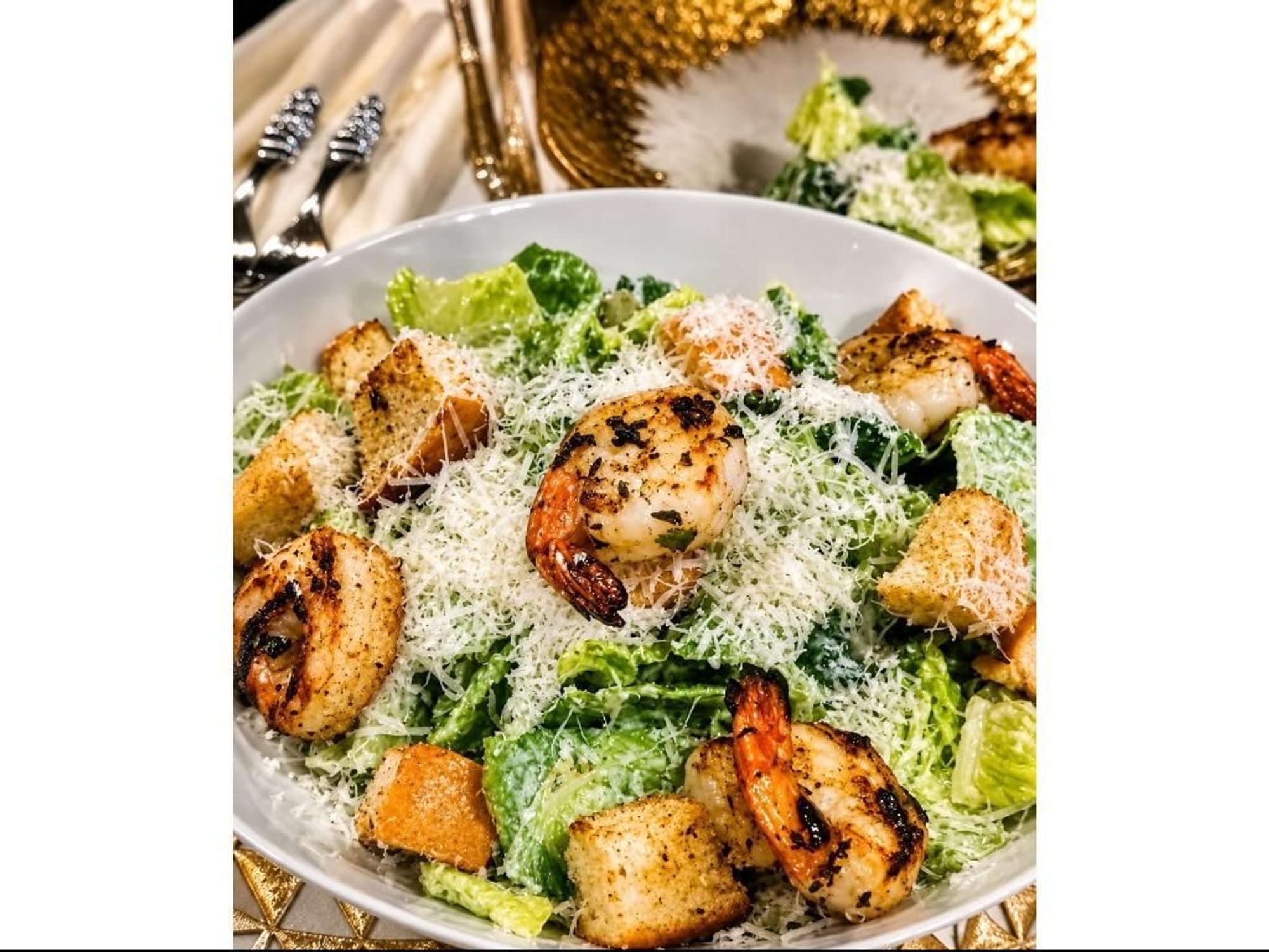 Caesar Salad with Creamy Caesar Dressing