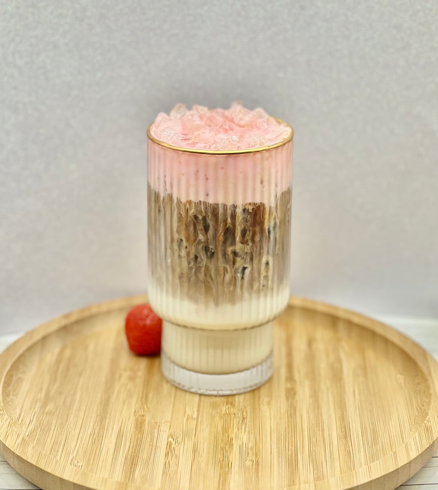 Phin Strawberry Cream Coffee