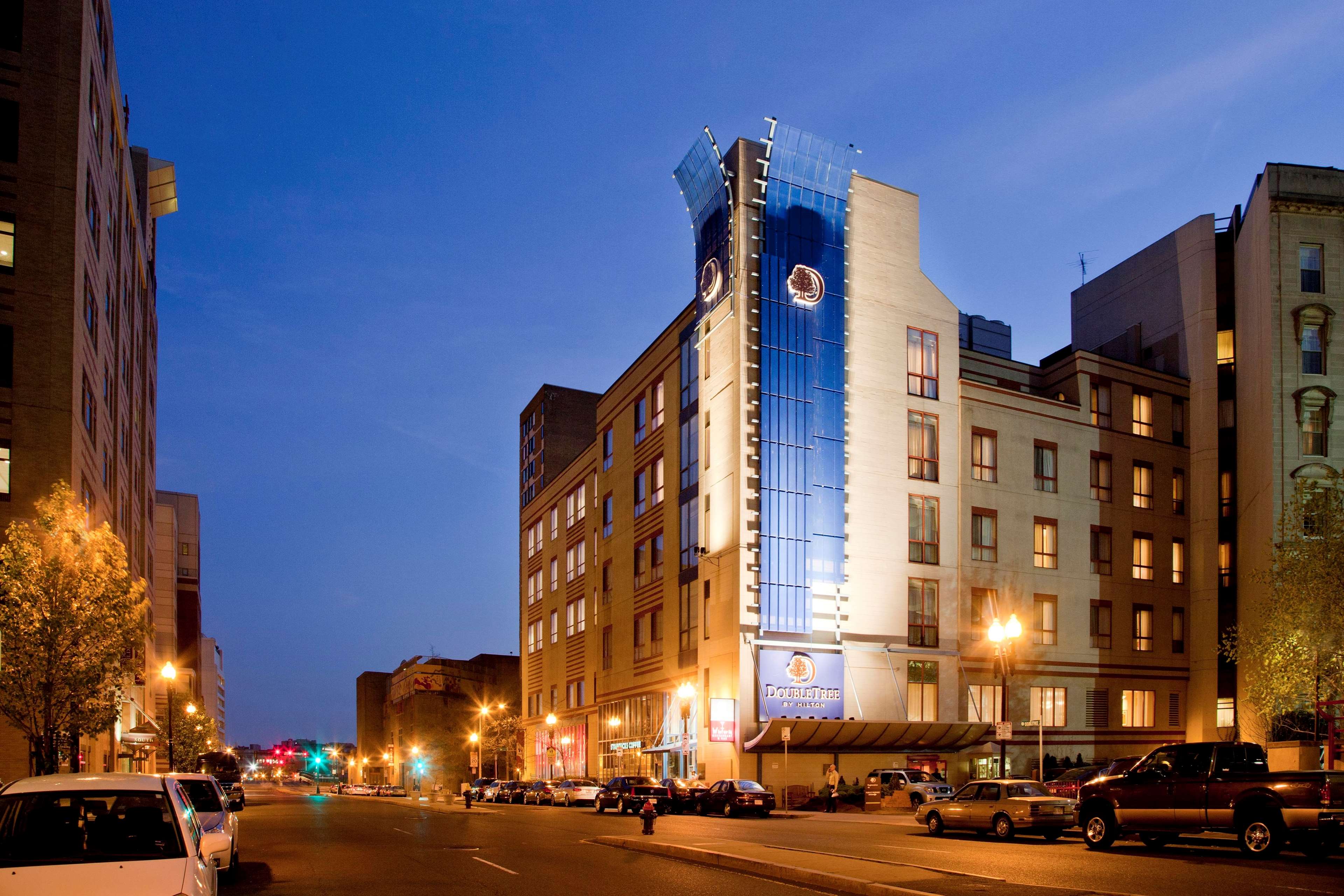 DoubleTree By Hilton Hotel Boston Downtown 821 Washington Street