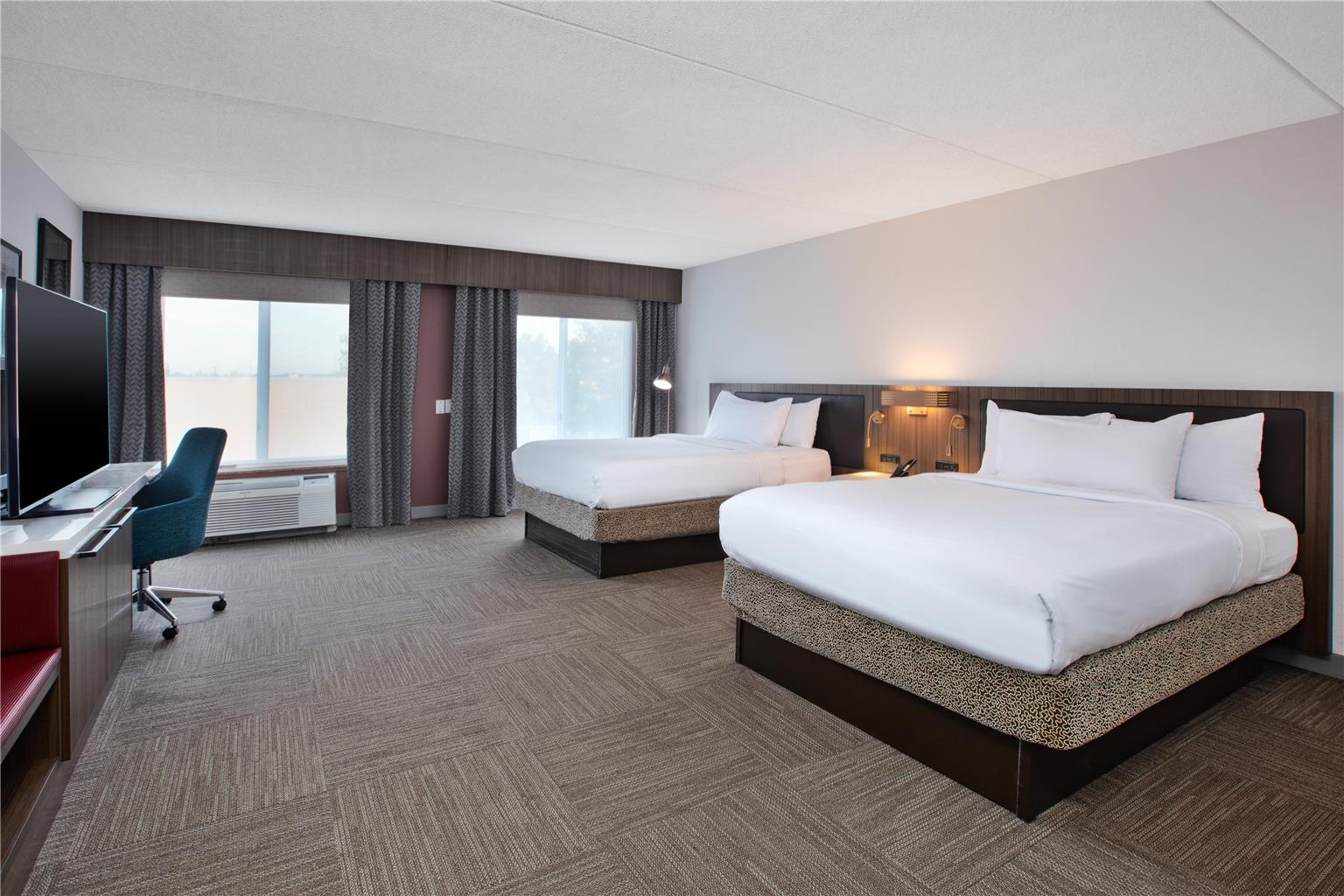 Hilton Garden Inn Chesapeake/Greenbrier Image