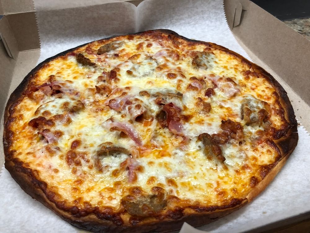 Meat pizzadilla