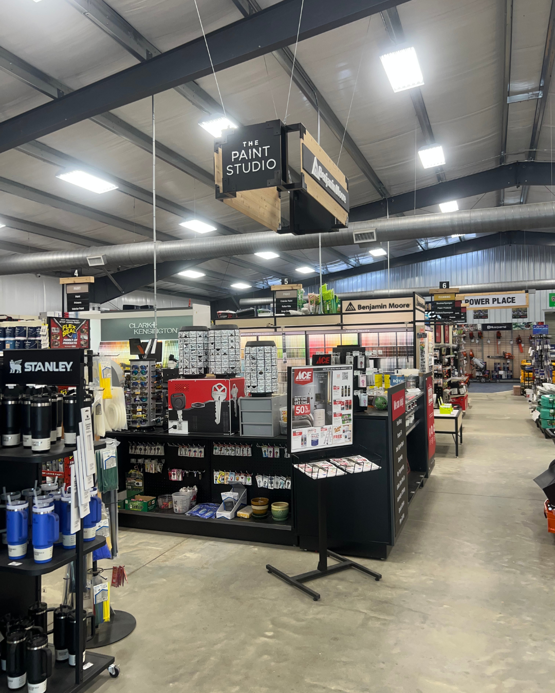 Strickland Ace Hardware, Colbert Image