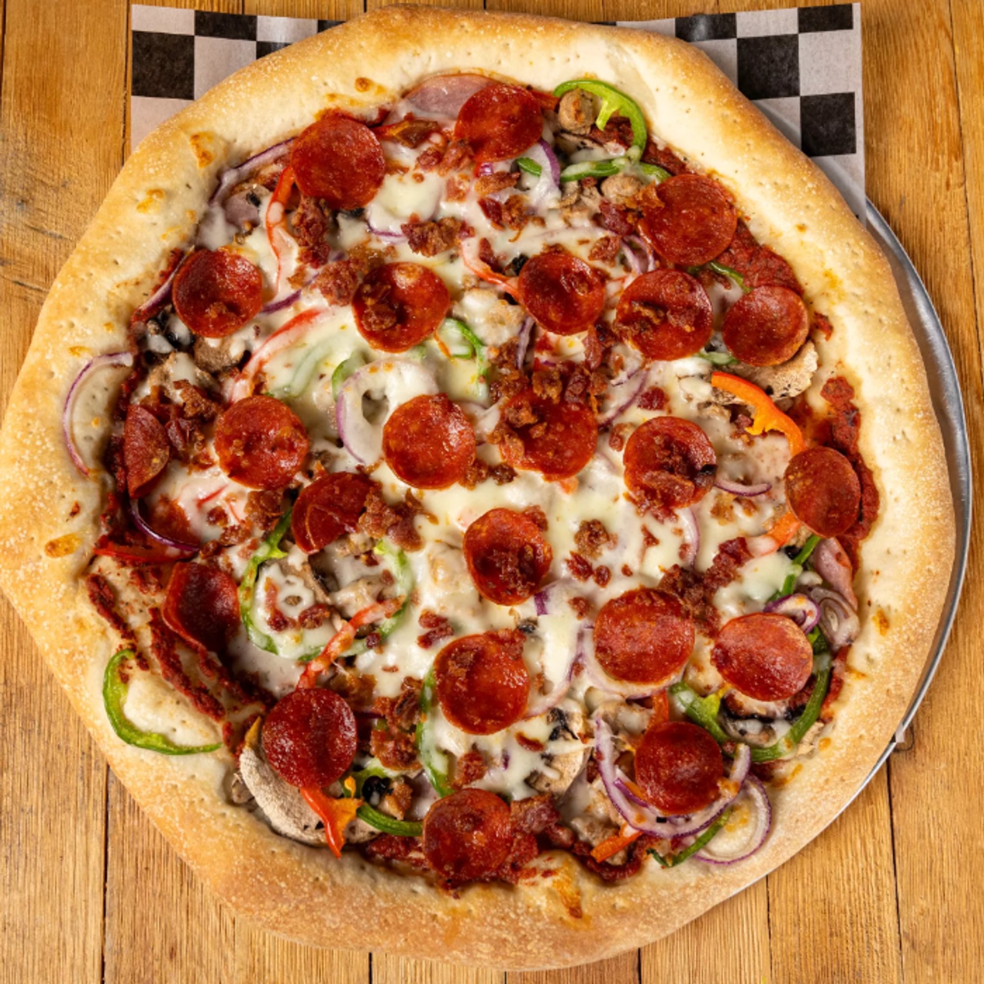 SUPERDAVE PIZZA Tuesday Special