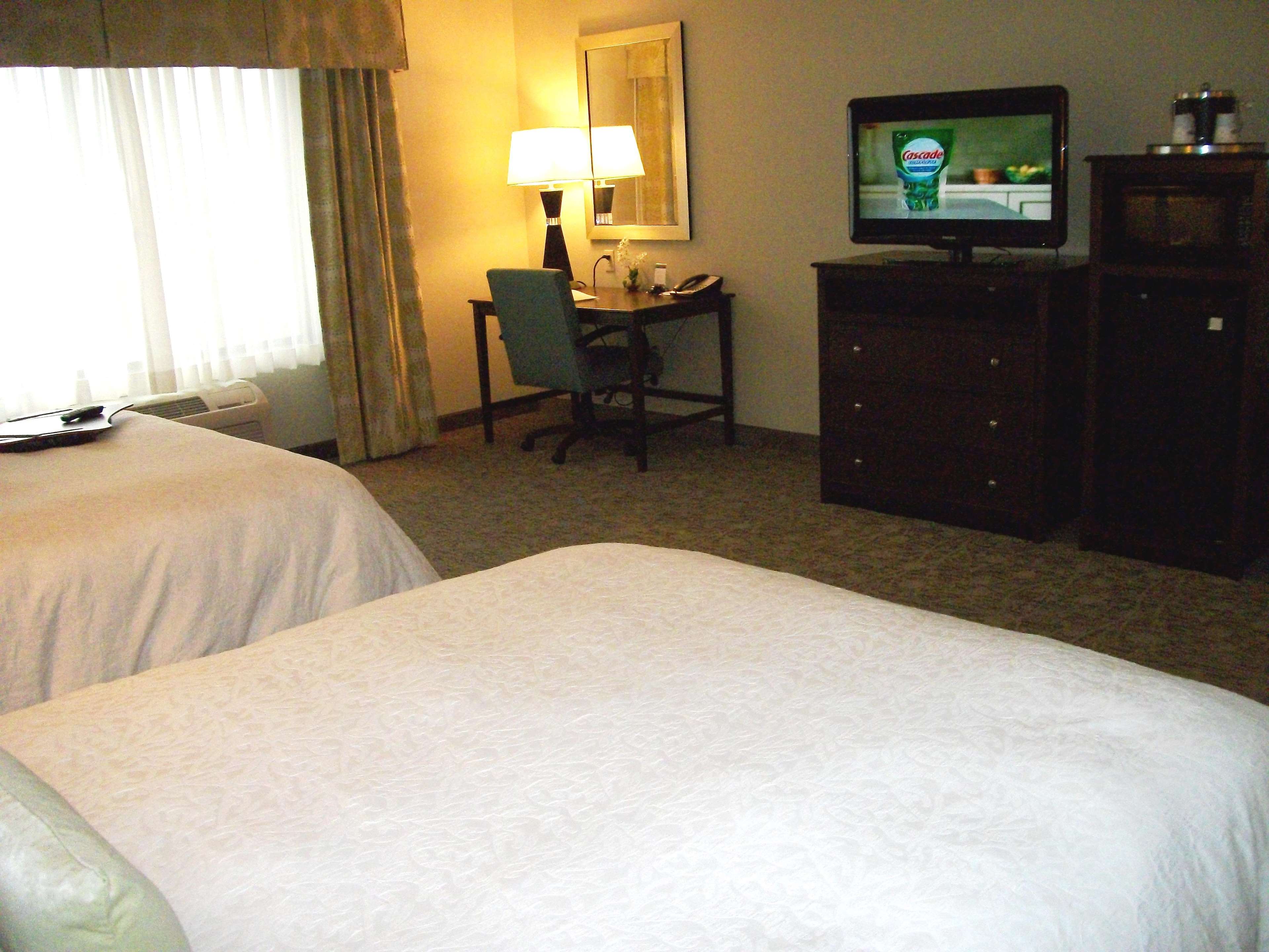 Hampton Inn & Suites Manteca Photo