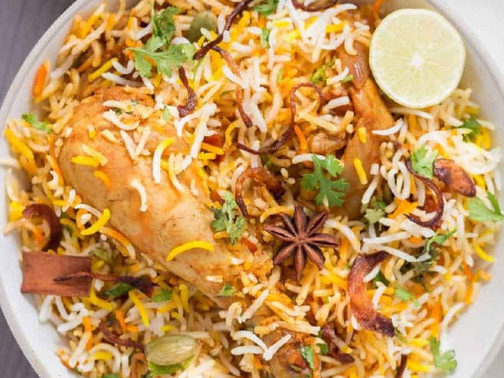 Chicken Dum Biryani (Bone in)