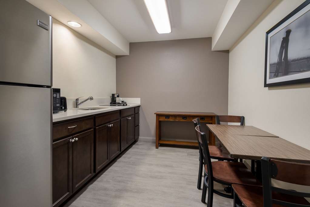 Best Western Mt. Hood Inn Image