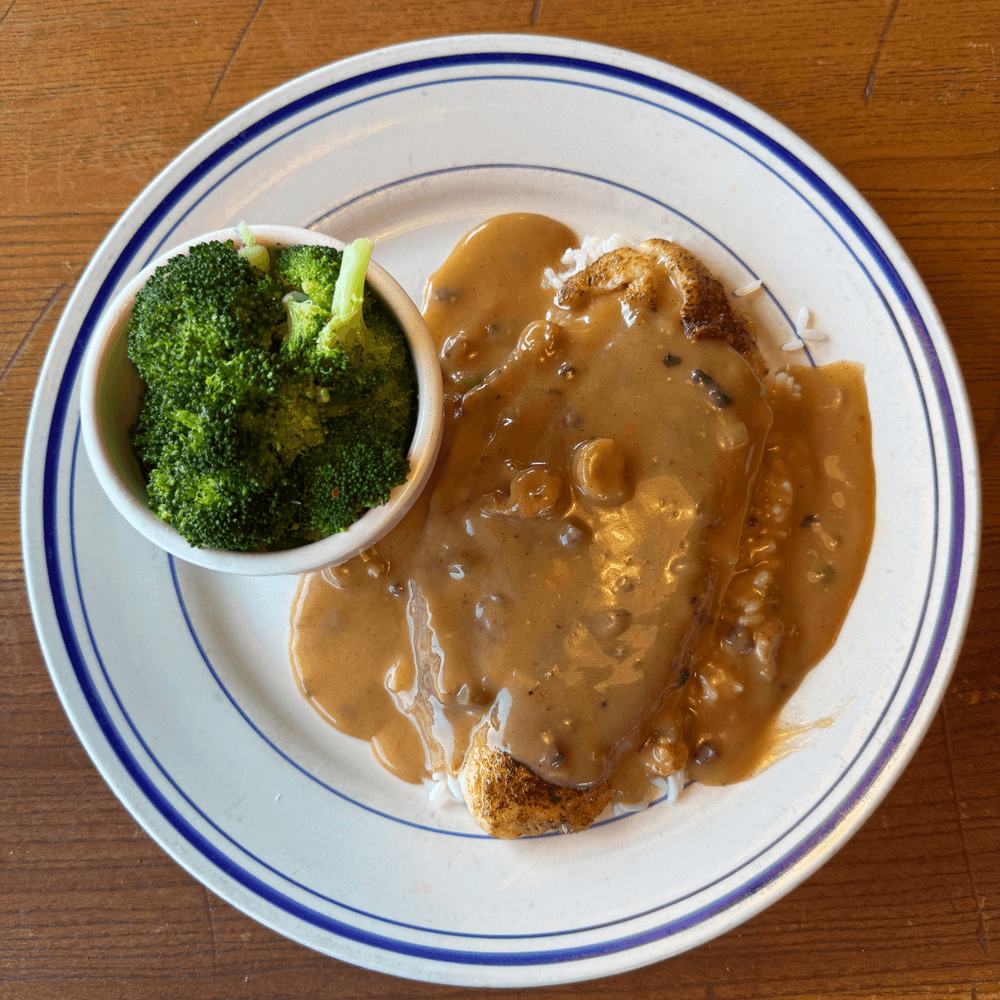 Smothered Catfish 🐟🐟🐟🐟🐟🐟