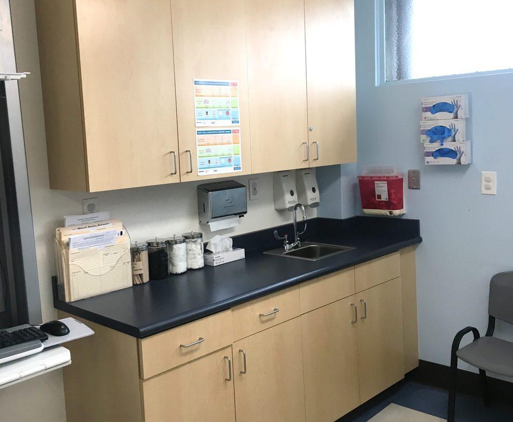 Comprehensive Community Health Centers - CCHC Glendale Image