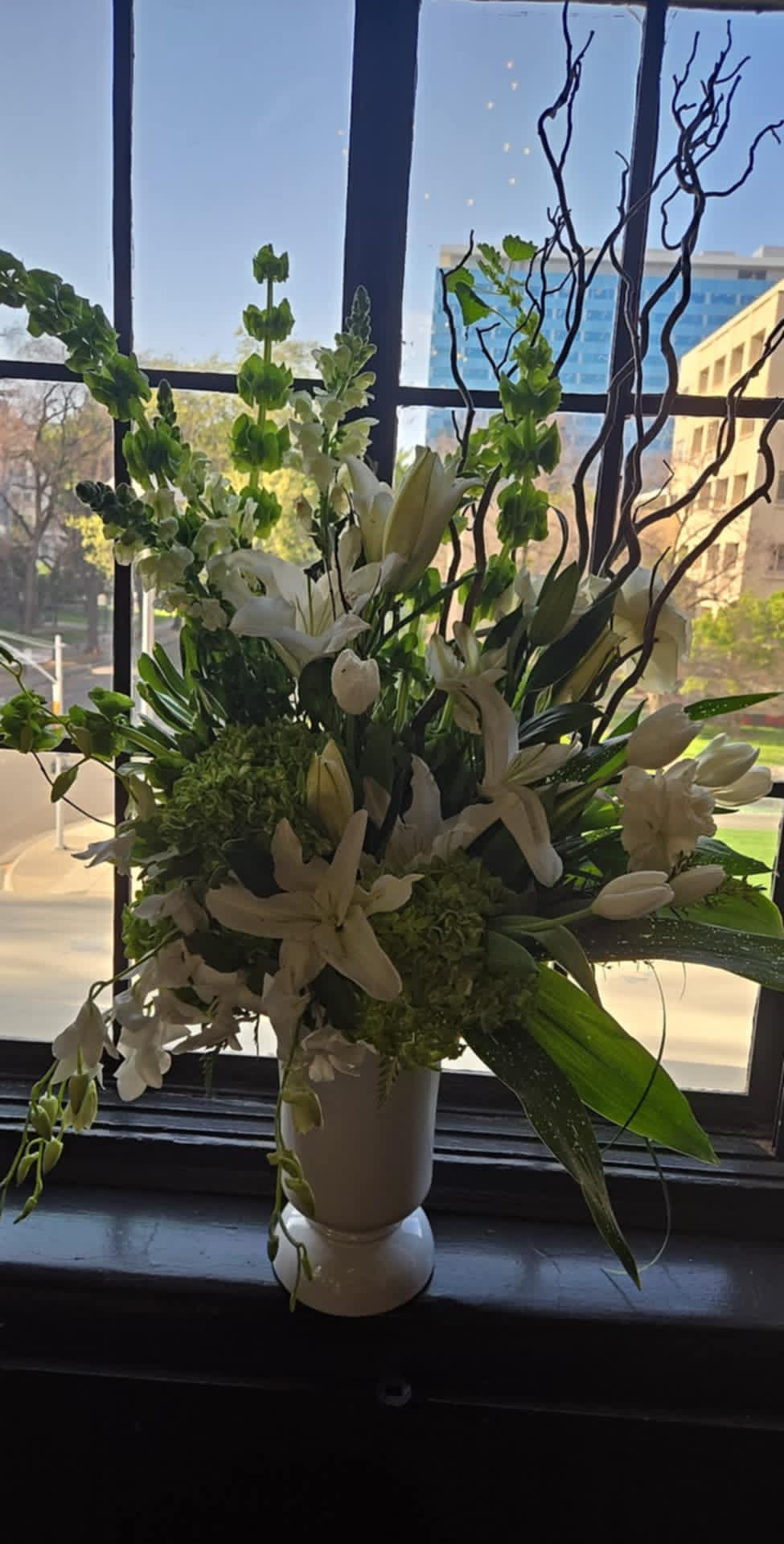 Arden Park Florist & Gift Gallery Image