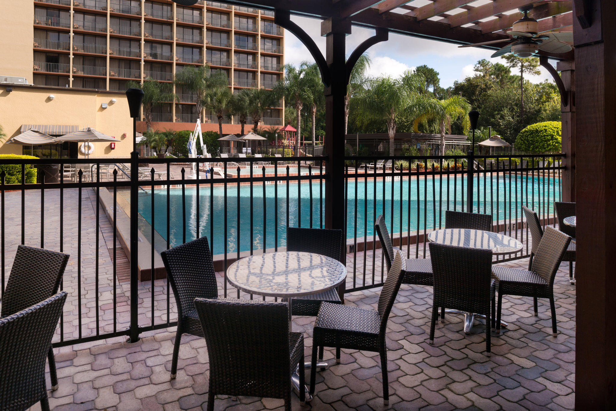 Holiday Inn & Suites Orlando SW - Celebration Area Photo