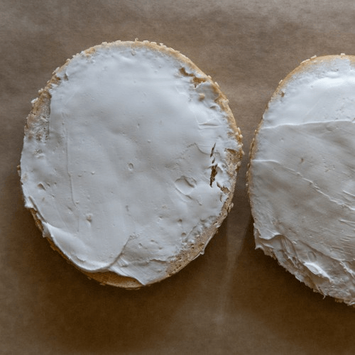 Bagel with Tofutti
