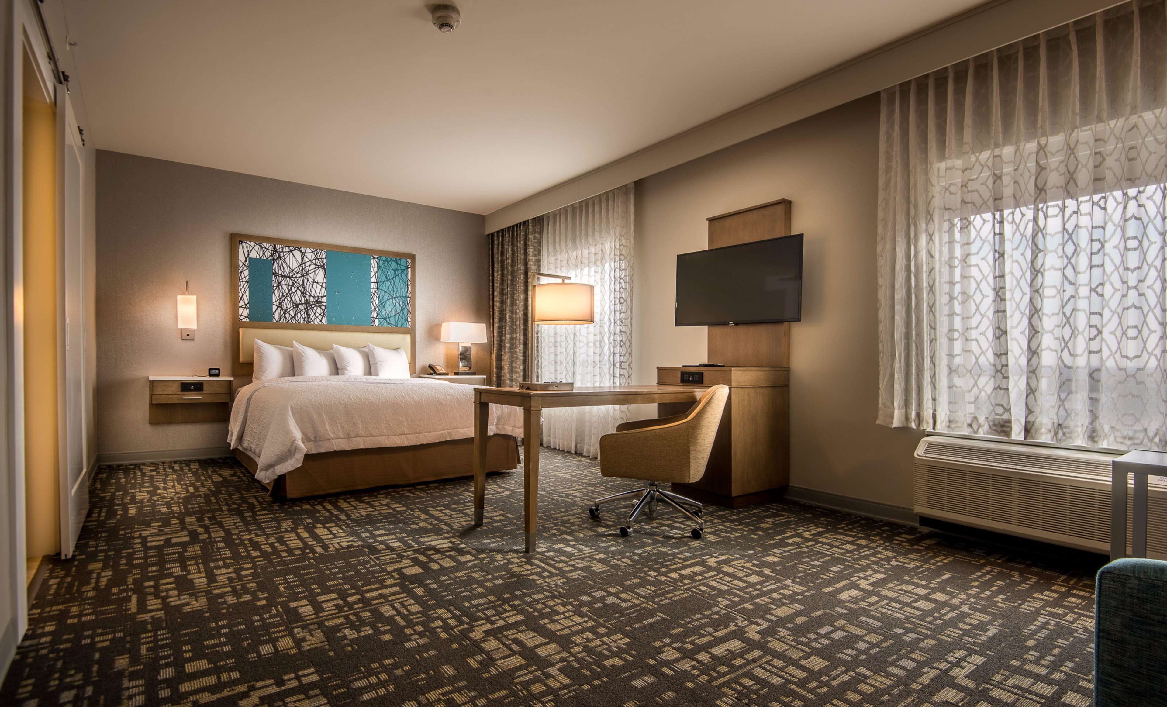 Hampton Inn & Suites Dallas-The Colony, TX Photo