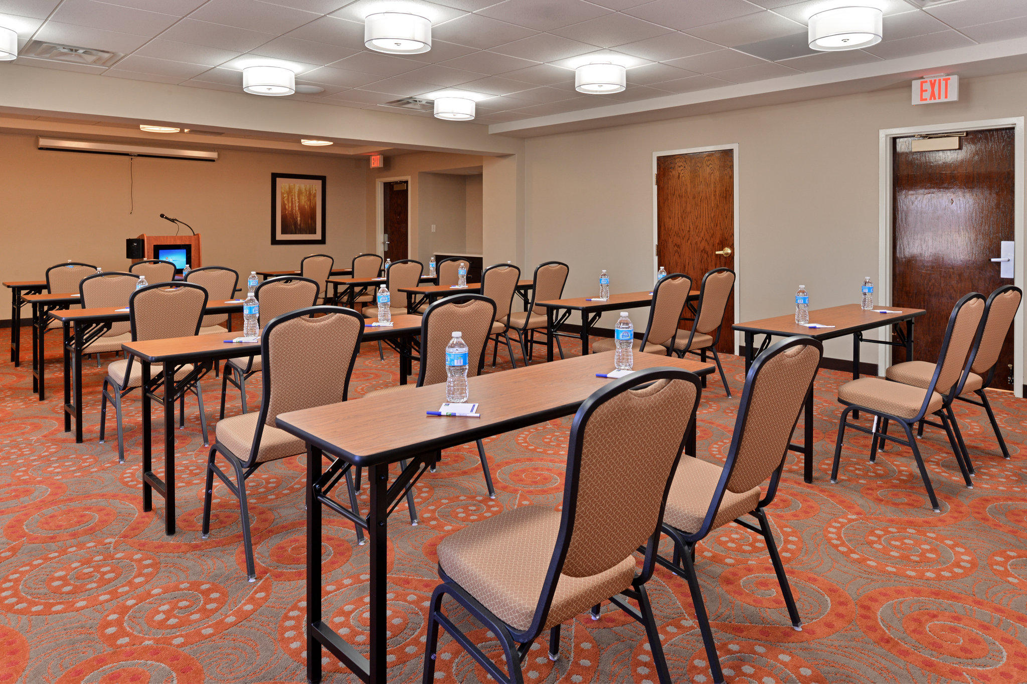 Holiday Inn Express & Suites Indianapolis W - Airport Area Photo