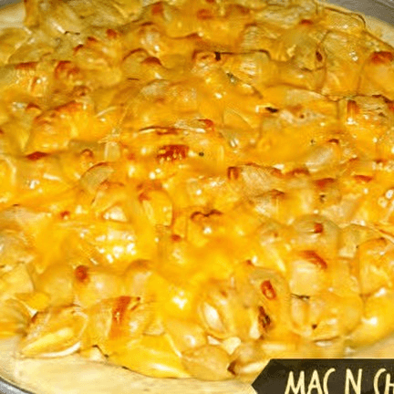 Baked Mac N Cheese Pizza